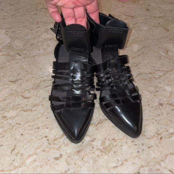 Zara Trafaluc Black Leather Woven Flats. Size 37/7 - Picture 3 of 7